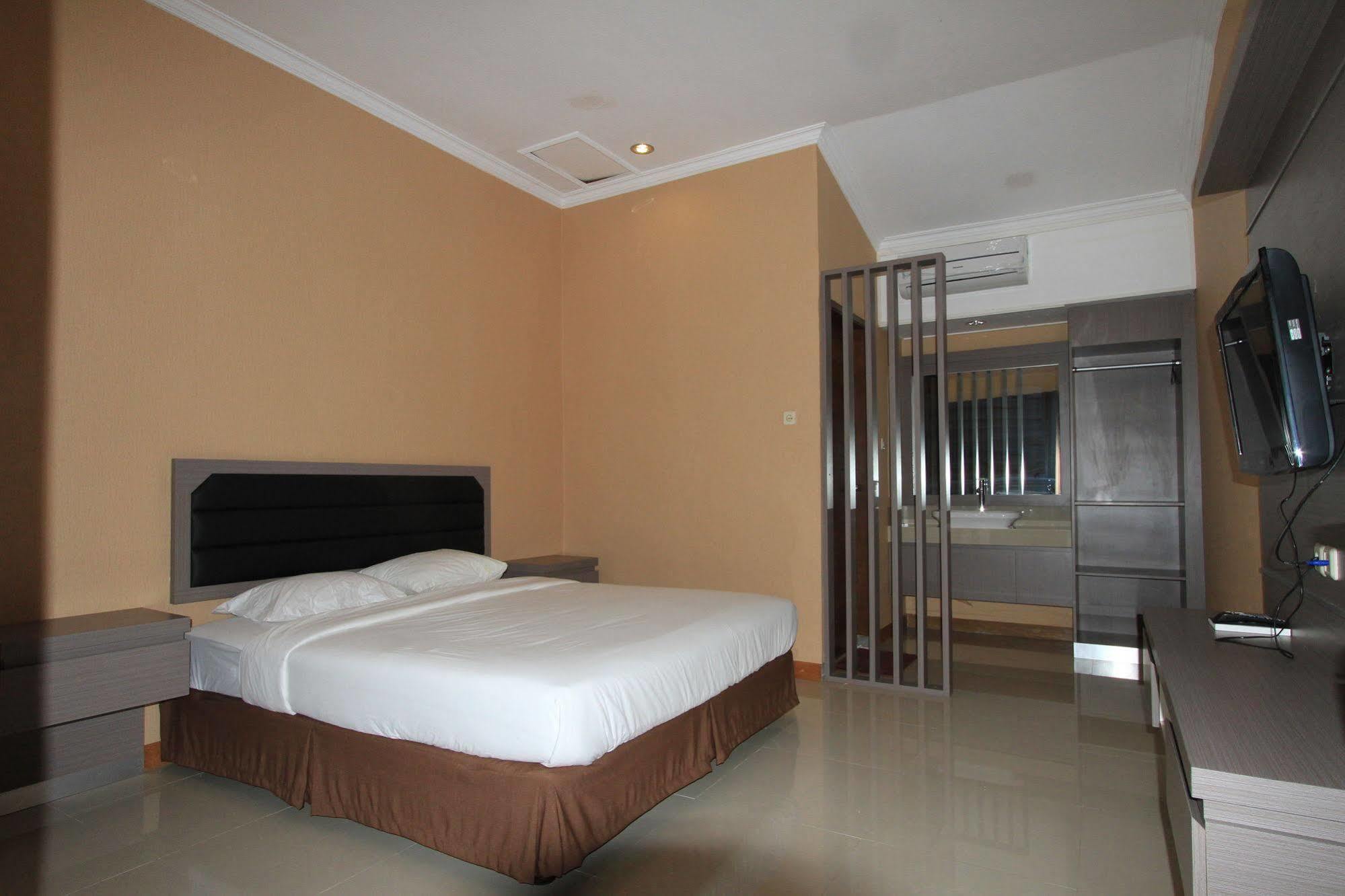 Hotel Bumi Aditya Senggigi Dış mekan fotoğraf